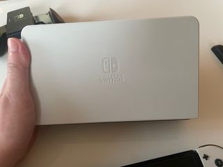 Nintendo Switch OLED + Accesorios y Juegos