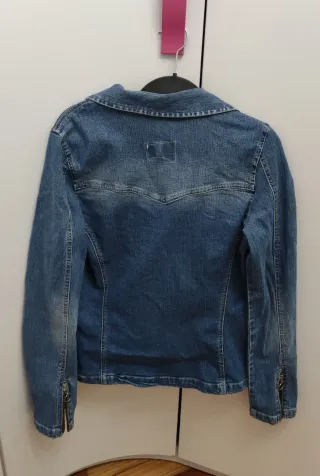 Cazadora Vaquera Entallada