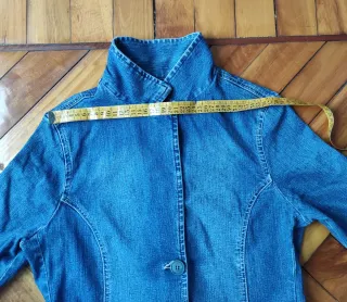 Cazadora Vaquera Entallada