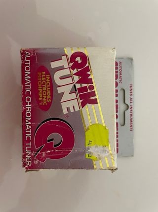 Afinador Qwik Tune QT12 Cromático Automático