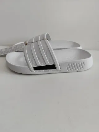 Chanclas Adidas 37
