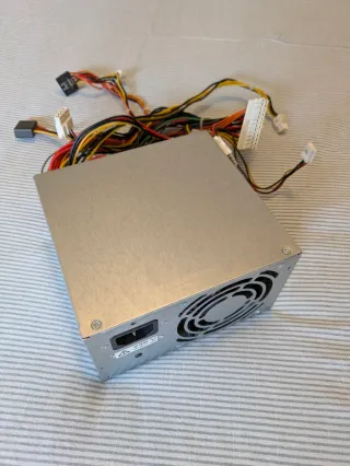 Pack PC Retro: Placa ASUS P5VD2-VM + CPU