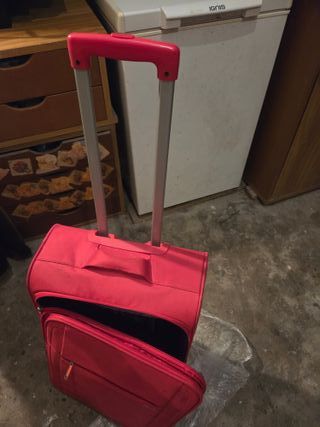 Valigia trolley Carpisa rossa con tasca