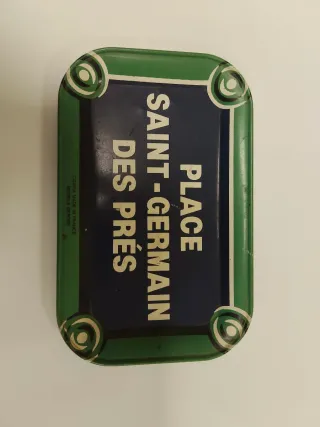 Cenicero Placa Place Saint-Germain