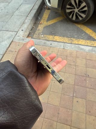 iPhone 12 Pro 256GB Plata ( NEGOCIABLE )