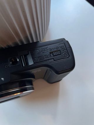 Cámara Digital Olympus Stylus SZ-15 Negra