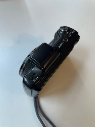 Cámara Digital Olympus Stylus SZ-15 Negra