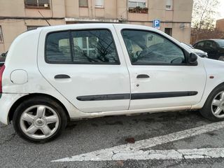 Renault Clio 2004