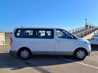 Hyundai H-1  Automática 8 plazas 170cv