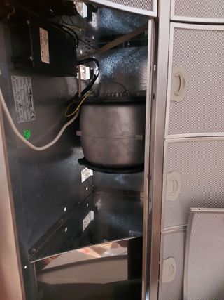 Campana extractora Airone y ENCIMERA DE ACERO