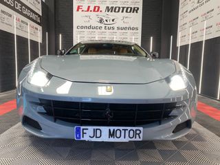 Ferrari FF -