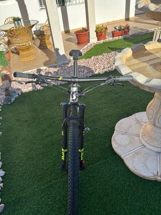 Bicicleta Scott Scale 920 29' Taglia M. Per Trial