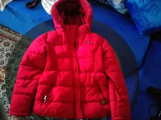 Chaqueta roja niña 13-14 años