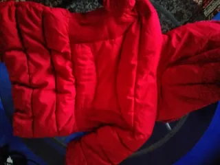 Chaqueta roja niña 13-14 años