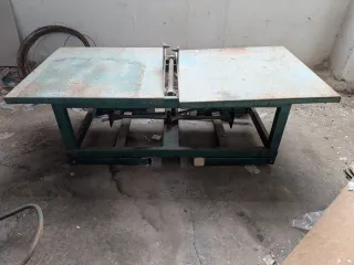 Báscula para pesar cajas con fruta