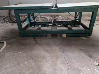 Báscula para pesar cajas con fruta