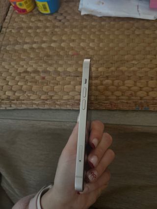 iPhone 13 128GB con caja y funda