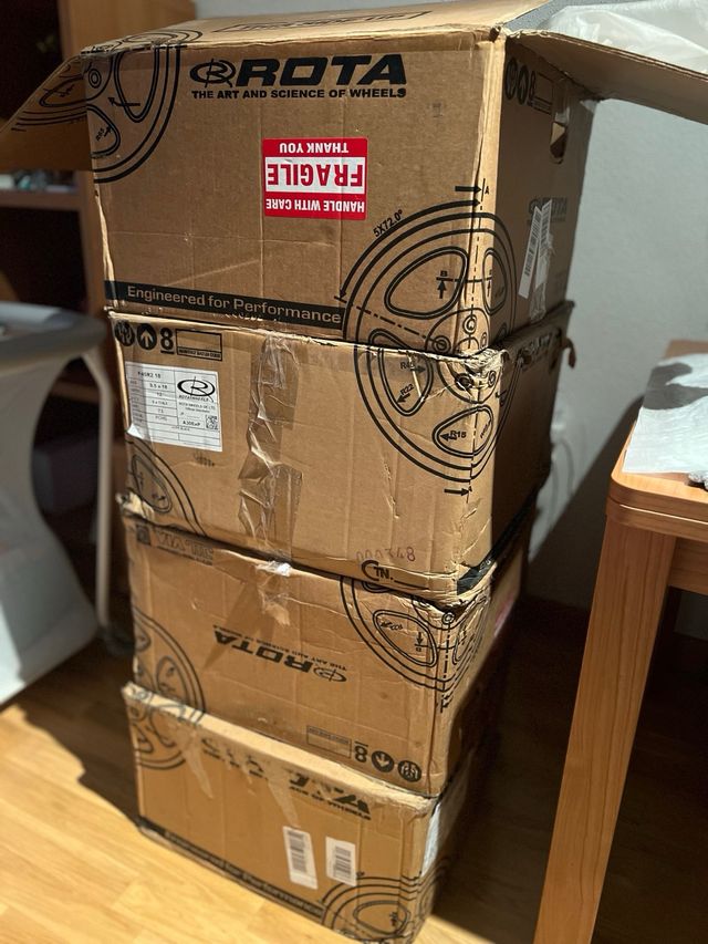 Rota Wheels GTR-D 9,5x18 5x114,3 ET12 Hyper Black.