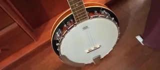 Banjo Tucker