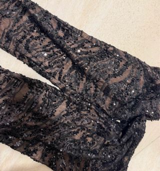 Mono Nadine Merabi Negro con Plumas