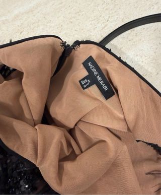 Mono Nadine Merabi Negro con Plumas