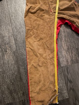 Traje cuero para soldadura, protección resistente.