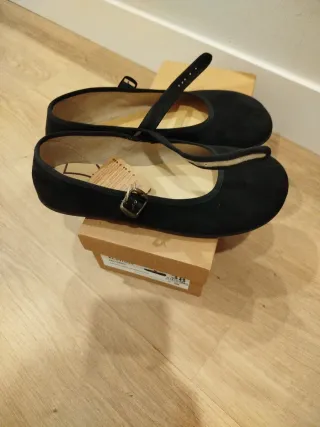 Bailarinas Barefoot. Batilas. Talla 38. Negras.