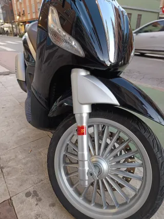 Piaggio Beverly 300, 2021, 15960km