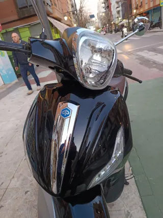 Piaggio Beverly 300, 2021, 15960km