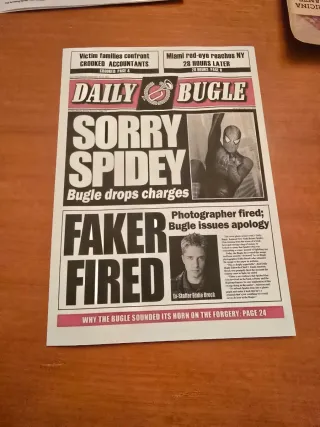 Poster Daily Bugle Spider-Man