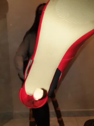 Tacchi rossi lucidi