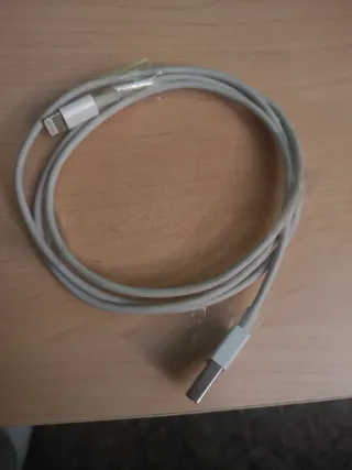 Cable iPhone Lightning a USB Apple