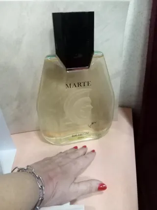 Bottiglia Guttuso Marte Battistoni (Factice)