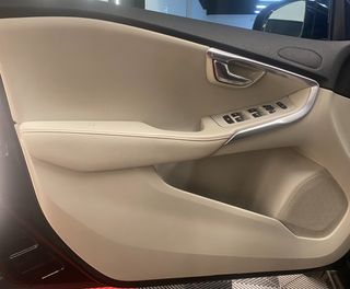 Volvo V40 Cross Country 2.0 D2 Summum