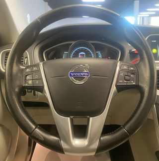 Volvo V40 Cross Country 2.0 D2 Summum