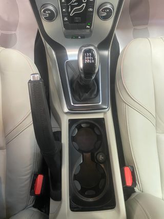 Volvo V40 Cross Country 2.0 D2 Summum