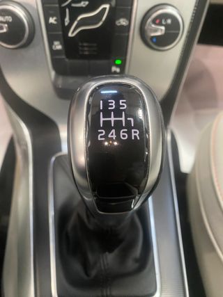 Volvo V40 Cross Country 2.0 D2 Summum