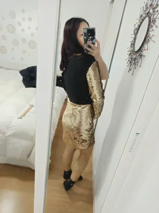 Vestido de fiesta lentejuelas negro y dorado