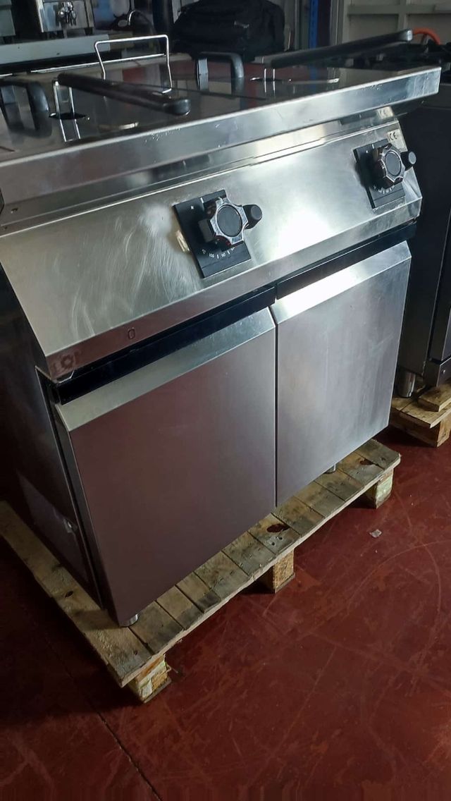 FREIDORA A GAS 15+15Lts MARRENO SEGUNDA