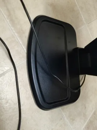 Monitor HP Plata y Negro..