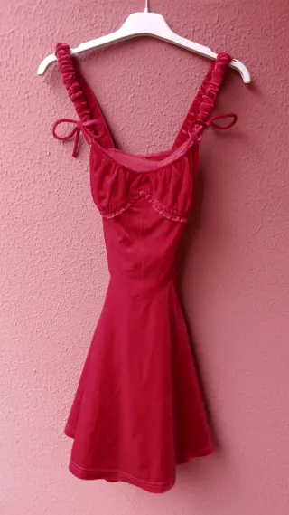 Vestido rojo de terciopelo
