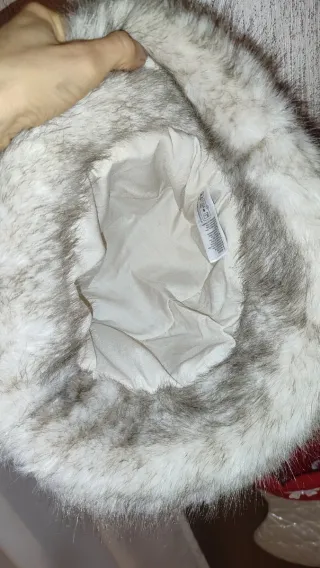 Cappello pelliccia finta neve