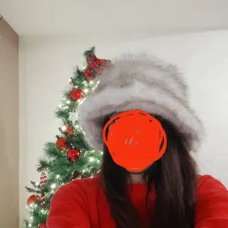 Cappello pelliccia finta neve