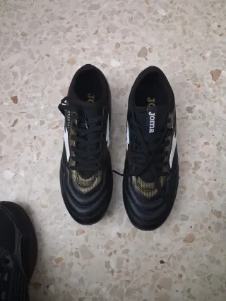 Botas de fútbol Joma Negras