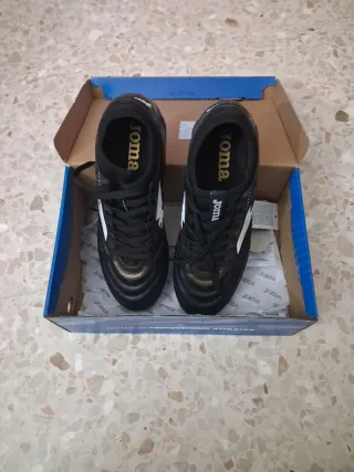 Botas de fútbol Joma Negras