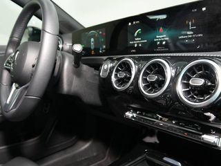 Mercedes Clase A 1.3 A 250 E DCT 5P