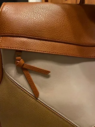 Mochila Antirrobo Beige y Marrón