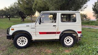 Suzuki Samurai 1985