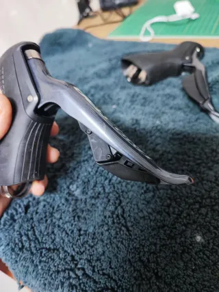 Manetas Shimano Ultegra Di2