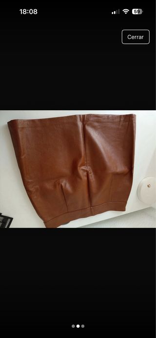 Falda marrón bordada